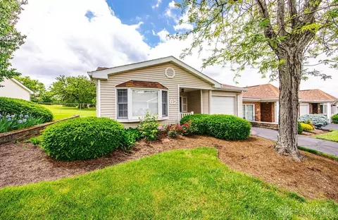 82 Schroder Ln, Hamilton, OH 45013