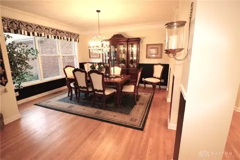 Dining - 9543 Hacker Farm Ln, Centerville, OH 45458 photo 3 of 7
