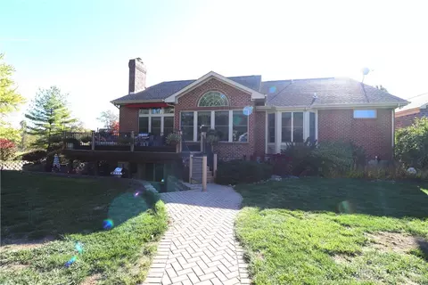 Exterior - 9543 Hacker Farm Ln, Centerville, OH 45458 photo 31 of 32