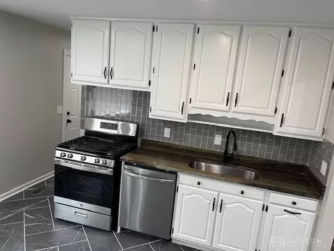 3308 Tackett St, Springfield, OH 45503 photo 6