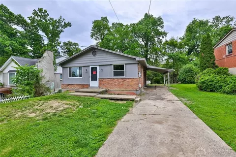 101 W Leslie Ave, Cincinnati, OH 45215