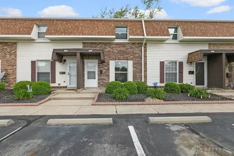 1050 Frederick Dr, Xenia, OH 45385