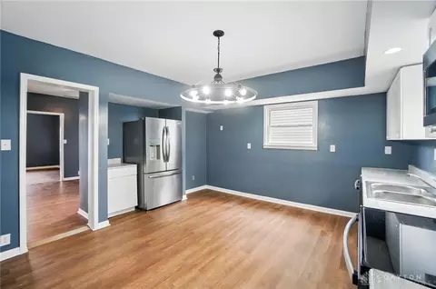 925 East St, Springfield, OH 45505 photo 15