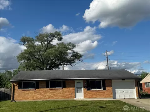 7424 Chatlake Dr, Dayton, OH 45424