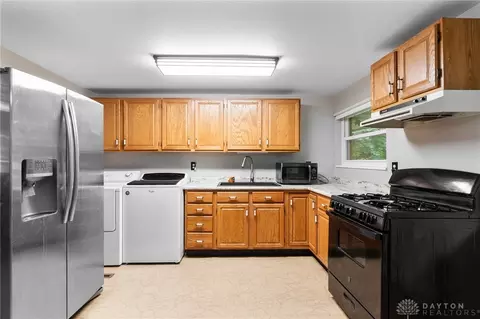 3646 Utica Dr, Kettering, OH 45439 photo 7