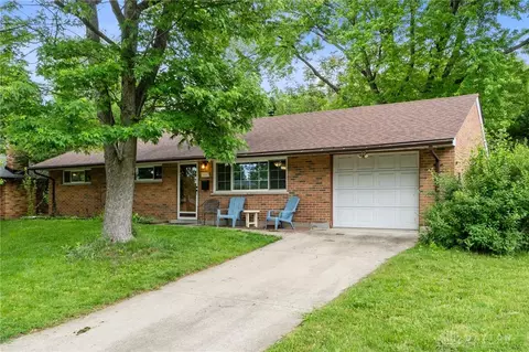 3646 Utica Dr, Kettering, OH 45439