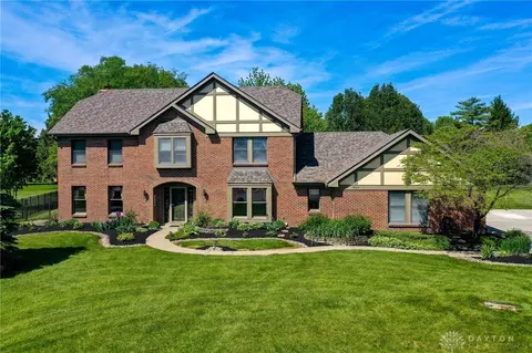 1404 Saint Andrews Ct, Springboro, OH 45066