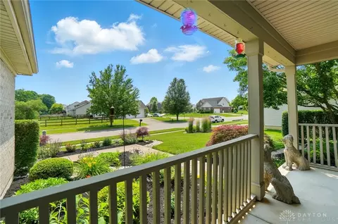Exterior - 8765 Woolstone Ct, Maineville, OH 45039 photo 9 of 17