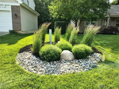 Exterior - 8765 Woolstone Ct, Maineville, OH 45039 photo 4 of 17