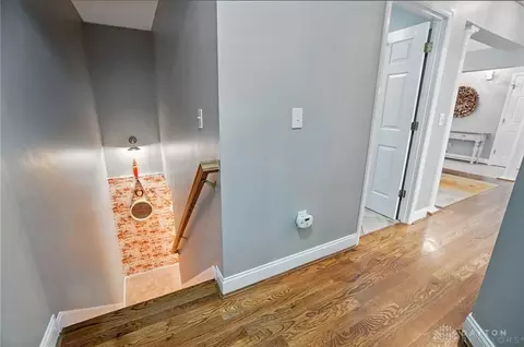 Entry Way - 8765 Woolstone Ct, Maineville, OH 45039 photo 2 of 4
