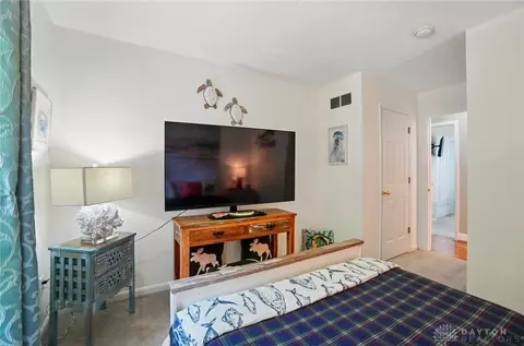Bedroom - 8765 Woolstone Ct, Maineville, OH 45039 photo 5 of 5