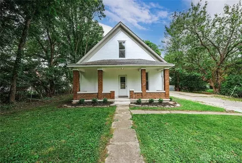5245 Brown Rd, Oxford, OH 45056