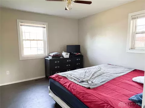 Bedroom - 1539 Cedarbrook Pl, Sidney, OH 45365 photo 2 of 3