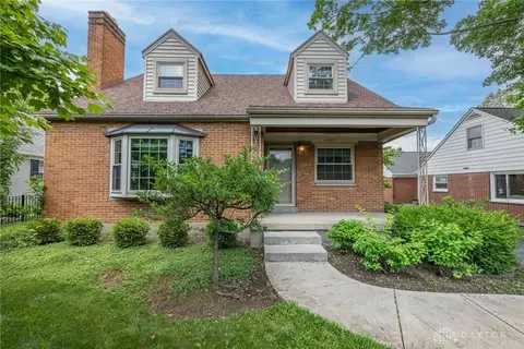 309 Patterson Rd, Oakwood, OH 45419