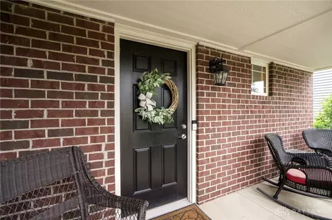 148 Oasis Ct, Springboro, OH 45066 photo 5