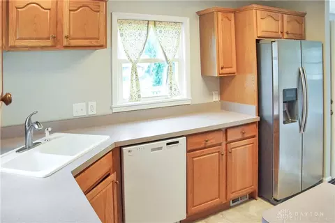 3145 Mohican Ave, Kettering, OH 45429 photo 7