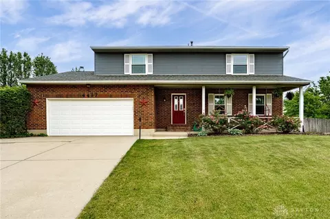 6497 Prairie Creek Ct, Dayton, OH 45424
