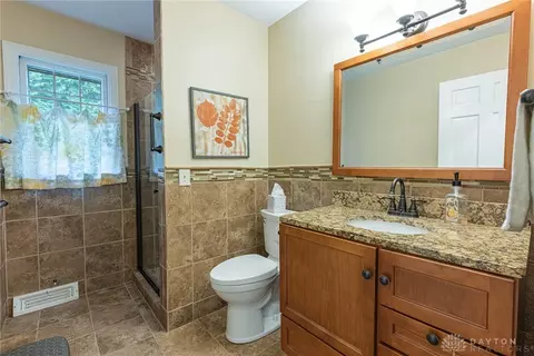 649 Murrell Dr, Kettering, OH 45429 photo 11