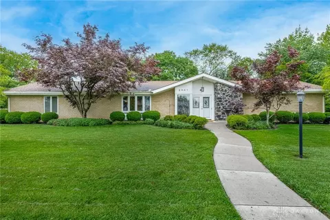 2301 Glenheath Dr, Kettering, OH 45440