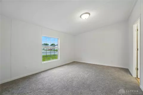 Bedroom - 665 Diamond Loop, Middletown, OH 45044 photo 6 of 9