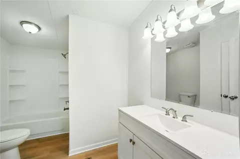 Bath - 665 Diamond Loop, Middletown, OH 45044 photo 3 of 4