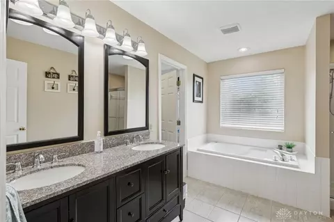 160 Woodstream Dr, Springboro, OH 45066 photo 27