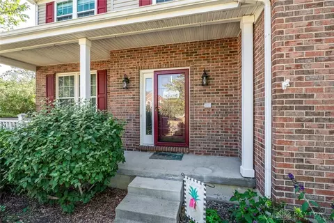 Exterior - 20 Pembrook Ct, Springboro, OH 45066 photo 6 of 10