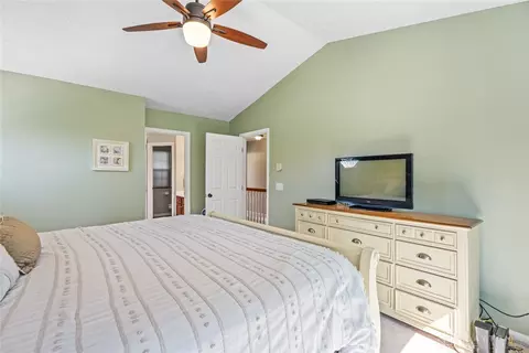 Bedroom - 20 Pembrook Ct, Springboro, OH 45066 photo 2 of 6