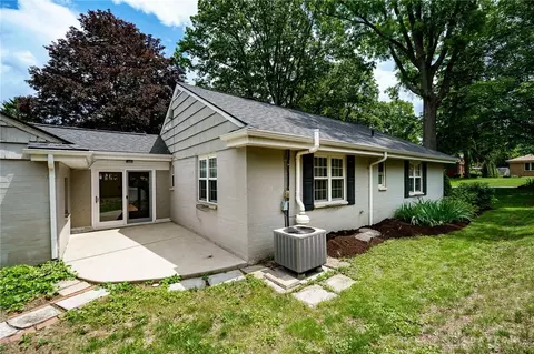 103 Castle Dr, Dayton, OH 45429 photo 34
