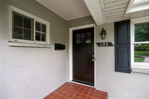103 Castle Dr, Dayton, OH 45429 photo 5