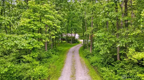 2634 Utica Rd, Lebanon, OH 45036