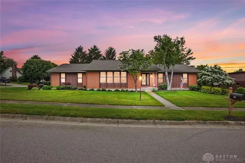 21 Garden Cir, Wilmington, OH 45177