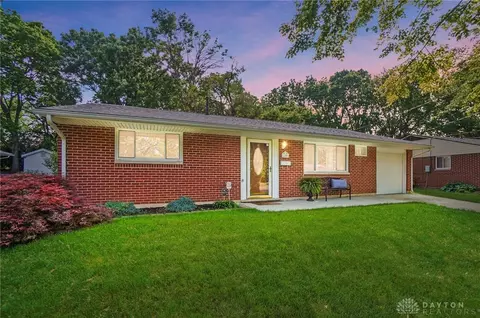240 W Market St, Springboro, OH 45066