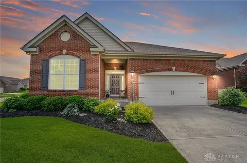 6240 Walden Creek Ct, Hamilton, OH 45011