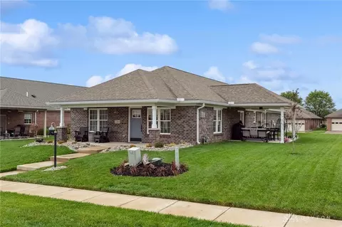 2261 Schwinn Ave, Xenia, OH 45385