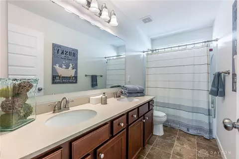 Bath - 370 Clearsprings Dr, Springboro, OH 45066 photo 4 of 4
