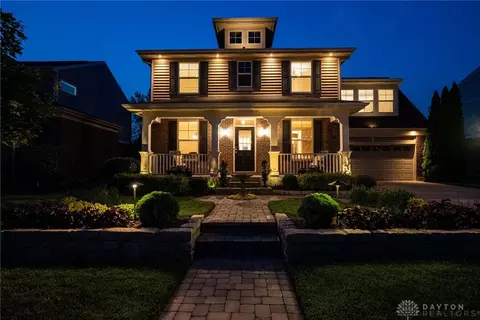 Exterior - 370 Clearsprings Dr, Springboro, OH 45066 photo 2 of 24