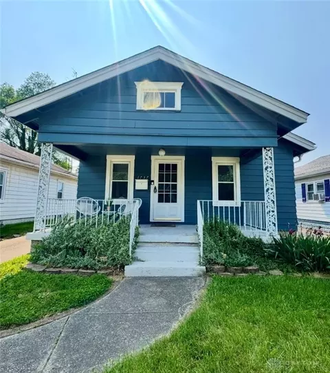 1737 S Smithville Rd, Dayton, OH 45410