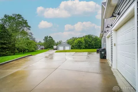 Exterior - 1122 Cheyenne Ct, Morrow, OH 45152 photo 4 of 14