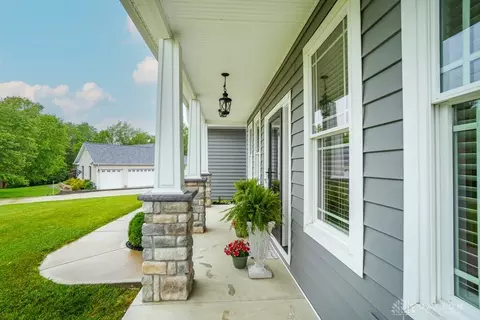 Exterior - 1122 Cheyenne Ct, Morrow, OH 45152 photo 6 of 14