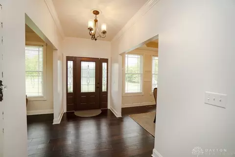Entry Way - 1122 Cheyenne Ct, Morrow, OH 45152 photo 1 of 8