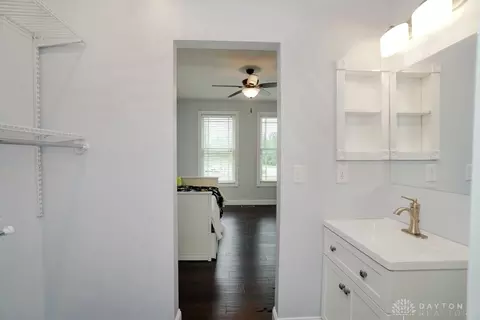 Bath - 1122 Cheyenne Ct, Morrow, OH 45152 photo 2 of 4