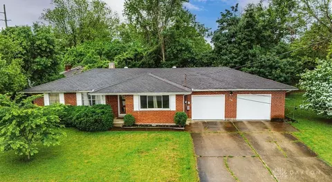 39 Spartan Dr, Oxford, OH 45056