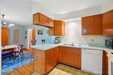 2001 Miracle Mile, Springfield, OH 45503 photo 12