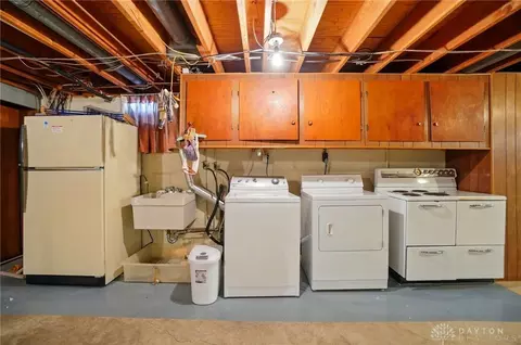 2001 Miracle Mile, Springfield, OH 45503 photo 32