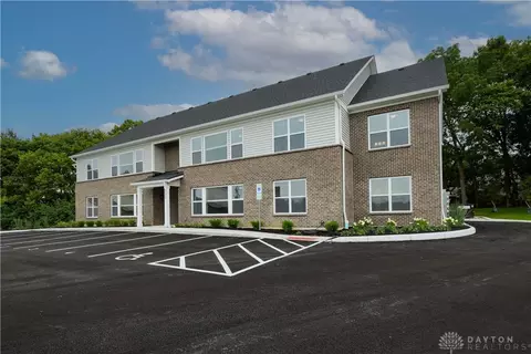 732 Pheasant Run Dr, Lebanon, OH 45036