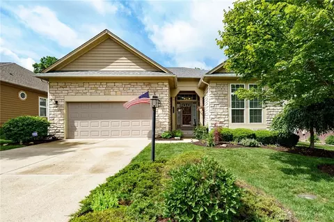 637 Carrick Dr, Washington Township, OH 45458