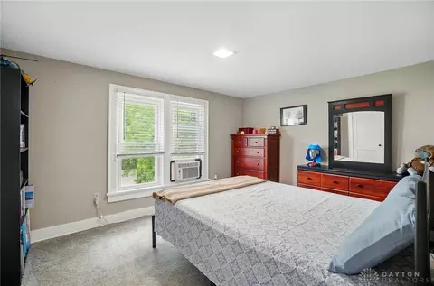716 E Madison Ave, Springfield, OH 45503 photo 22