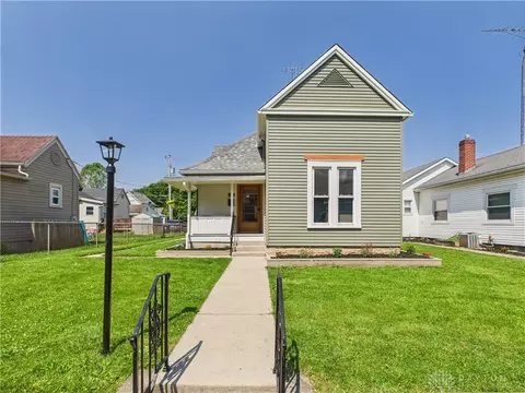 928 Garfield Ave, Troy, OH 45373
