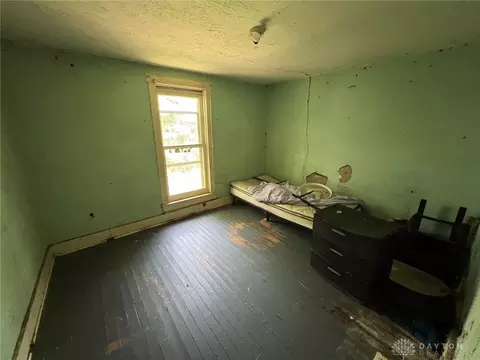 Bedroom - 1513 Lexington Ave, Springfield, OH 45505 photo 5 of 5